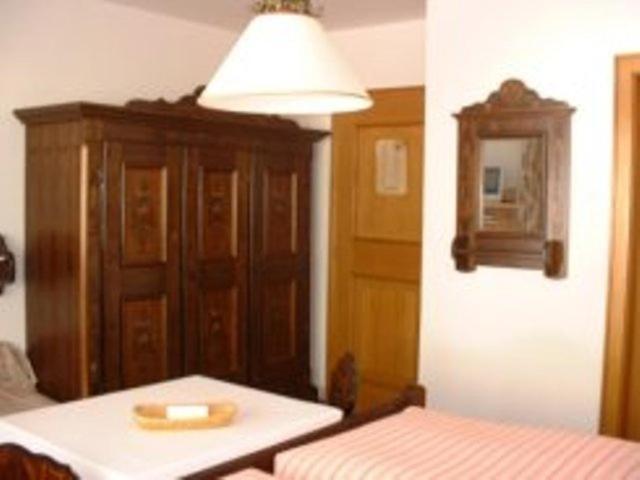 Ferienwohnung Familie Höfler Längenfeld Zimmer foto
